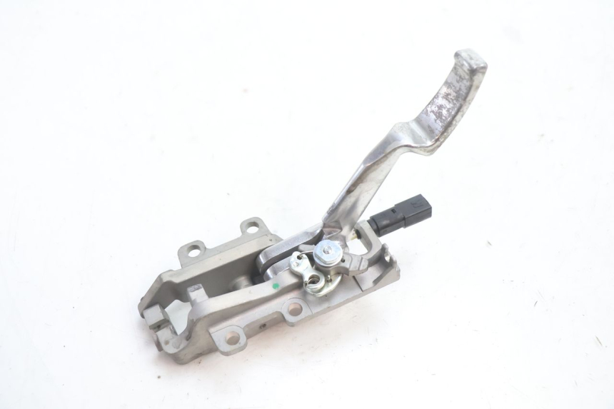 photo de PARKING BRAKE LEVER PIAGGIO MP3 LT 400 (2007 - 2012) - Zoom on usage condition