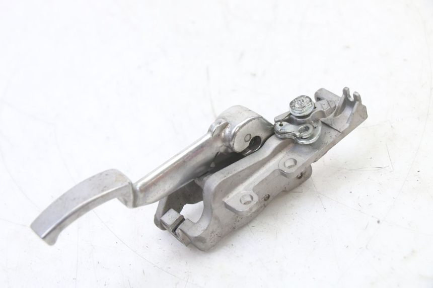 photo de PARKING BRAKE LEVER PIAGGIO MP3 500 (2011 - 2015) - Zoom on usage condition