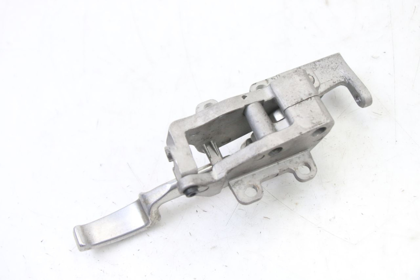 photo de PARKING BRAKE LEVER PIAGGIO MP3 500 (2011 - 2015) - Fixing points details