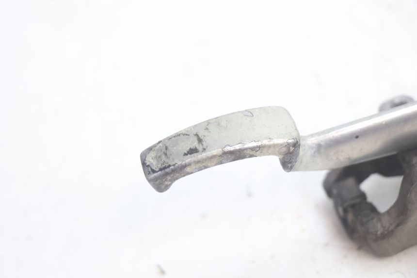 photo de PARKING BRAKE LEVER PIAGGIO MP3 125 (2006 - 2014) - Fixing points details