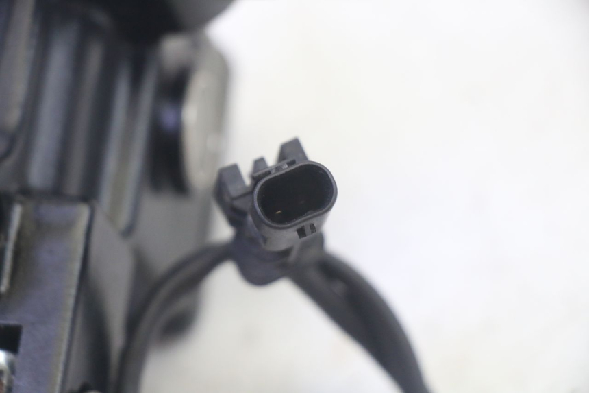 photo de PARKING BRAKE LEVER LIGIER PULSE 3 1 (2014 - 2020) - Surface and material condition