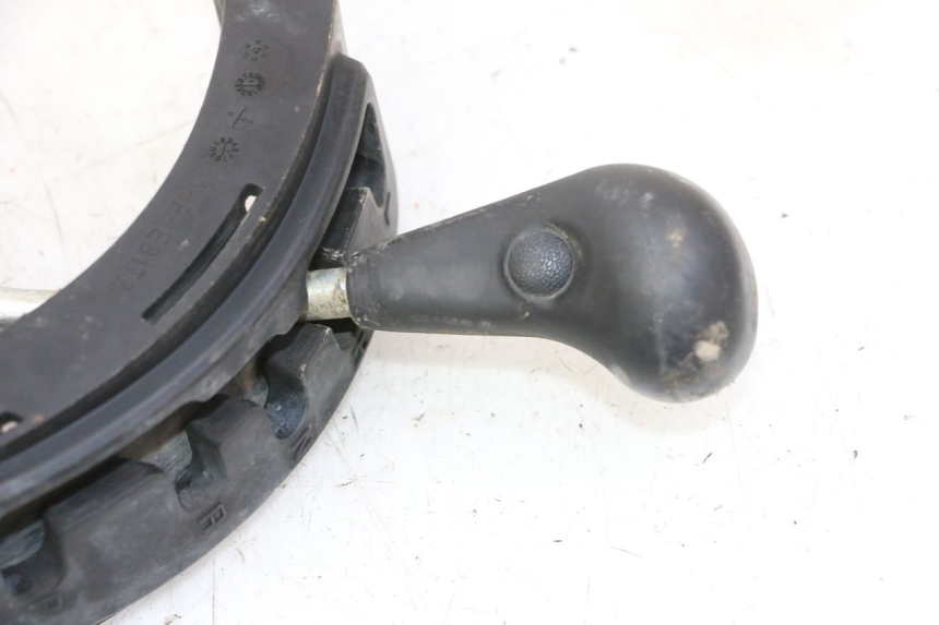 photo de GEAR SHIFT LEVER YAMAHA YFM GRIZZLY 550 (2008 - 2015) - Zoom on usage condition