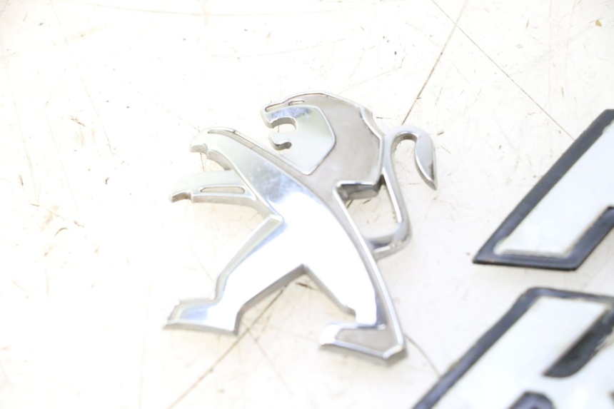 photo de BRAND LOGO PEUGEOT KISBEE 4T 50 (2018 - 2022) - Component detail