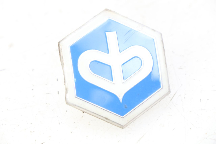 photo de BRAND LOGO PIAGGIO LIBERTY IGET 4T 50 (2015 - 2020) - Main view