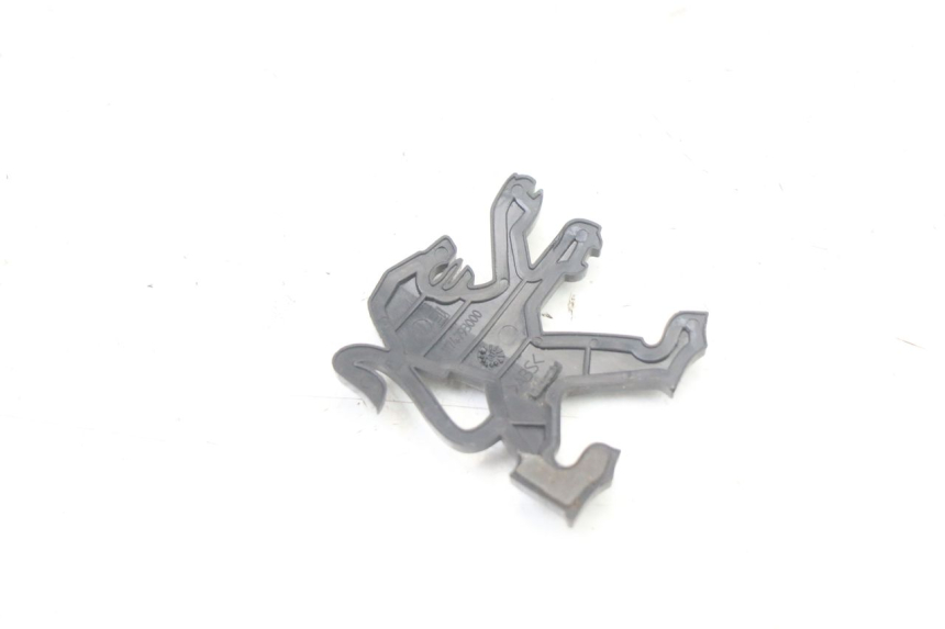 photo de BRAND LOGO PEUGEOT TKR TREKKER FURIOUS 50 (2005 - 2014) - Zoom on usage condition