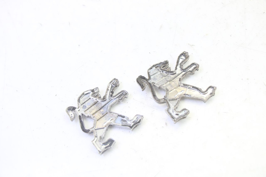 photo de BRAND LOGO PEUGEOT SATELIS 125 (2006 - 2009) - Zoom on usage condition