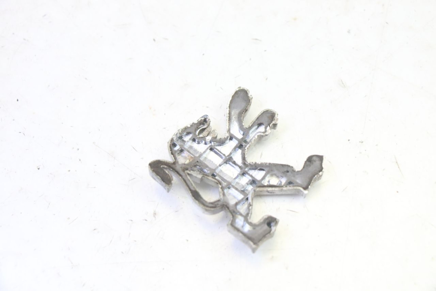 photo de BRAND LOGO PEUGEOT VIVACITY NEW 2T 50 (2008 - 2017) - Zoom on usage condition