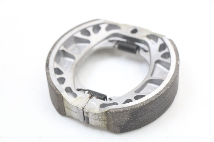photo de BRAKE SHOES DAELIM A-FOUR 2T 50 (2005 - 2012) - Component detail