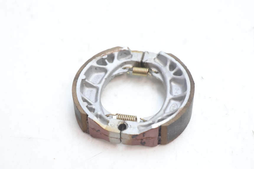 photo de BRAKE SHOES KYMCO AGILITY 4T 10" 50 (2005 - 2018) - Component detail