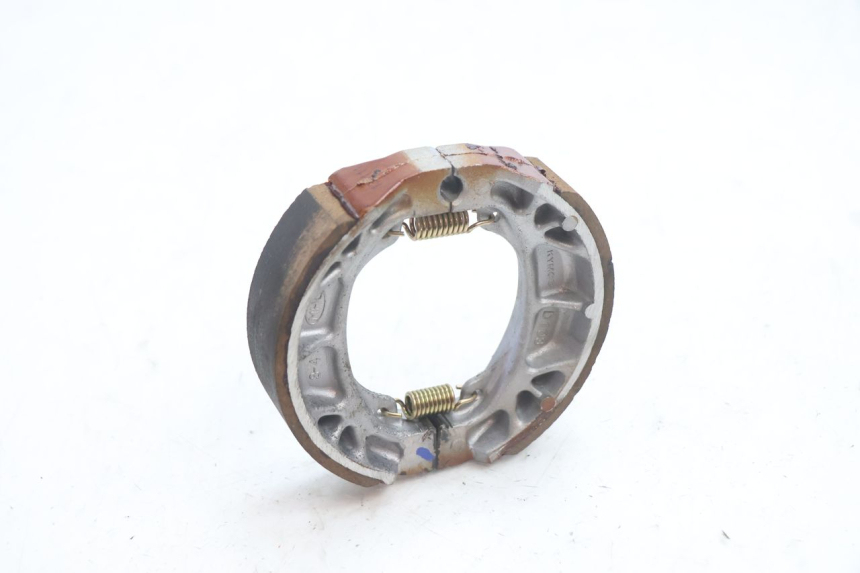photo de BRAKE SHOES KYMCO AGILITY 4T 10" 50 (2005 - 2018) - Zoom on usage condition