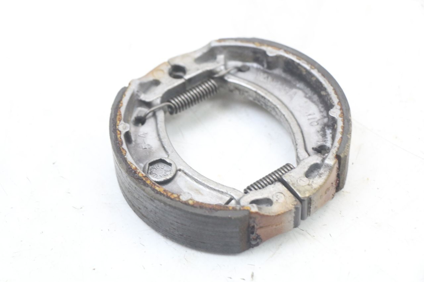 photo de BRAKE SHOES YAMAHA BW'S 50 (2004 - 2017) - Zoom on usage condition