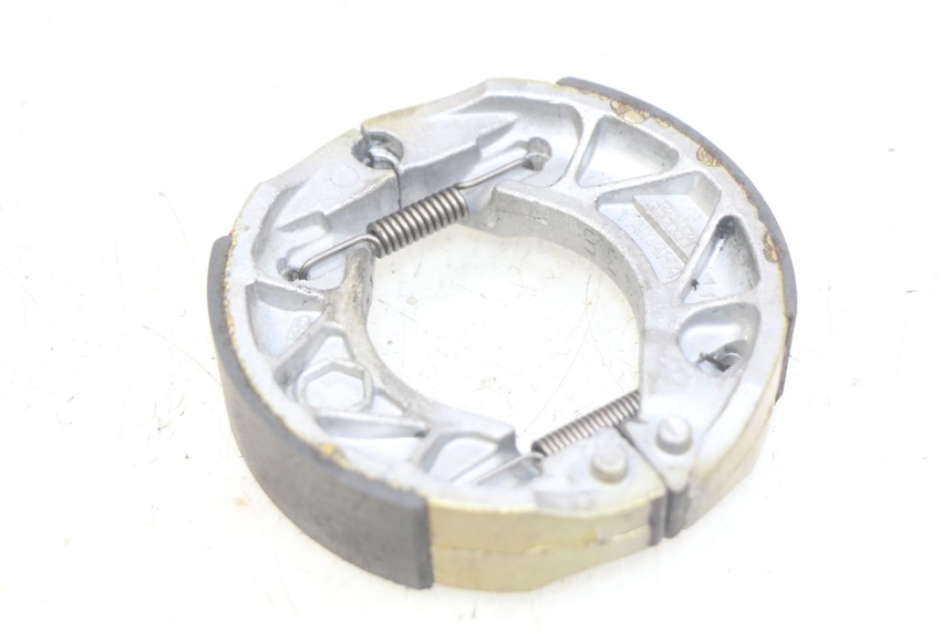 photo de BRAKE SHOE YAMAHA BW'S EASY 50 (2013 - 2016) - Technical close-up