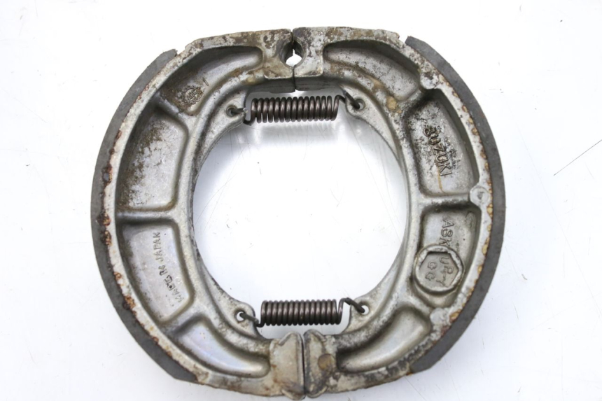 photo de BRAKE SHOE SUZUKI CP 80 (1985 - 1996) - Zoom on usage condition