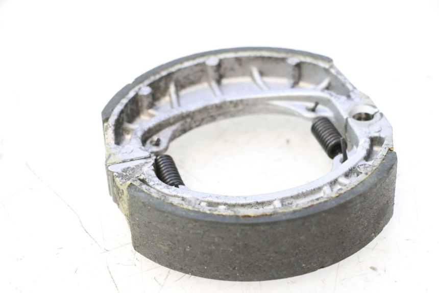 photo de BRAKE SHOE JM MOTORS EVOLIS 4T 50 (2018 - 2022) - Zoom on usage condition