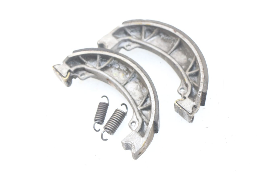 photo de BRAKE SHOE PEUGEOT FOX 50 (1995 - 2003) - Technical close-up