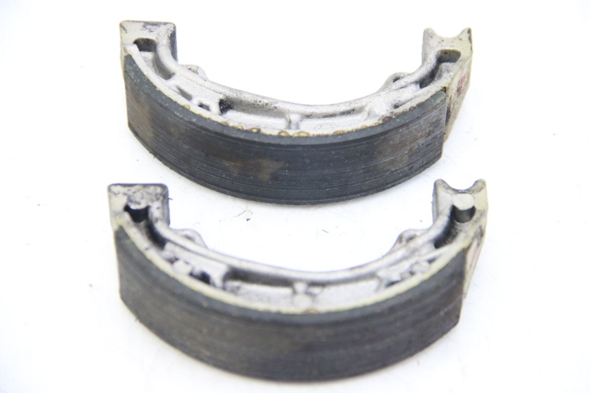 photo de BRAKE SHOE PEUGEOT KISBEE 4T 50 (2010 - 2017) - Component detail