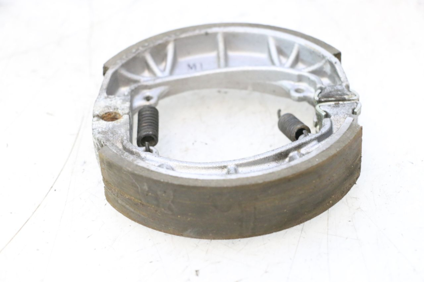 photo de BRAKE SHOES PEUGEOT LUDIX ONE 50 (2004 - 2013) - Component detail
