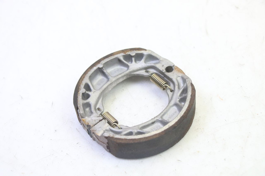 photo de BRAKE SHOES KYMCO LIKE 4T 50 (2019 - 2025) - Zoom on usage condition