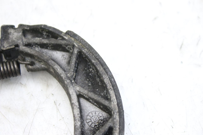 photo de BRAKE SHOE PIAGGIO NEW TYPHOON 50 (2018 - 2021) - Zoom on usage condition
