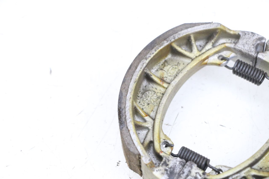 photo de BRAKE SHOES SYM ORBIT III 3 4T 50 (2021 - 2025) - Alternative perspective