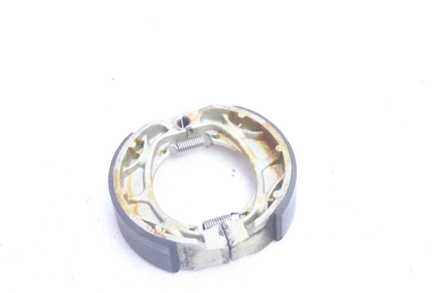 photo de BRAKE SHOES SYM ORBIT III 3 4T 50 (2021 - 2025) - Zoom on usage condition