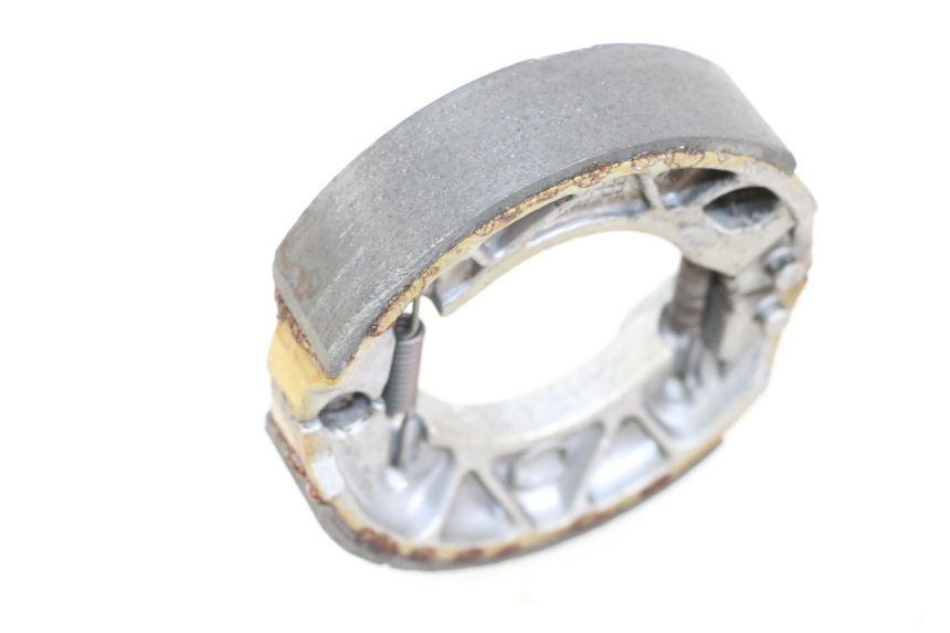 photo de BRAKE SHOES MBK OVETTO ONE 2T 50 (2013 - 2017) - Zoom on usage condition