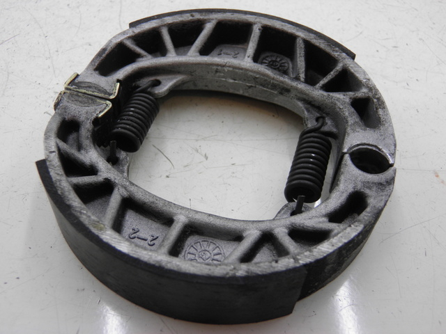photo de BRAKE SHOES PIAGGIO ZIP 2T 50 (2009 - 2019) - Main view