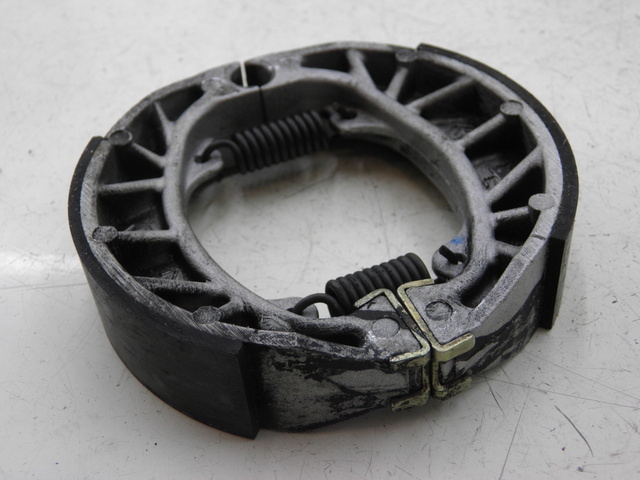 photo de BRAKE SHOES PIAGGIO ZIP 2T 50 (2009 - 2019) - Component detail