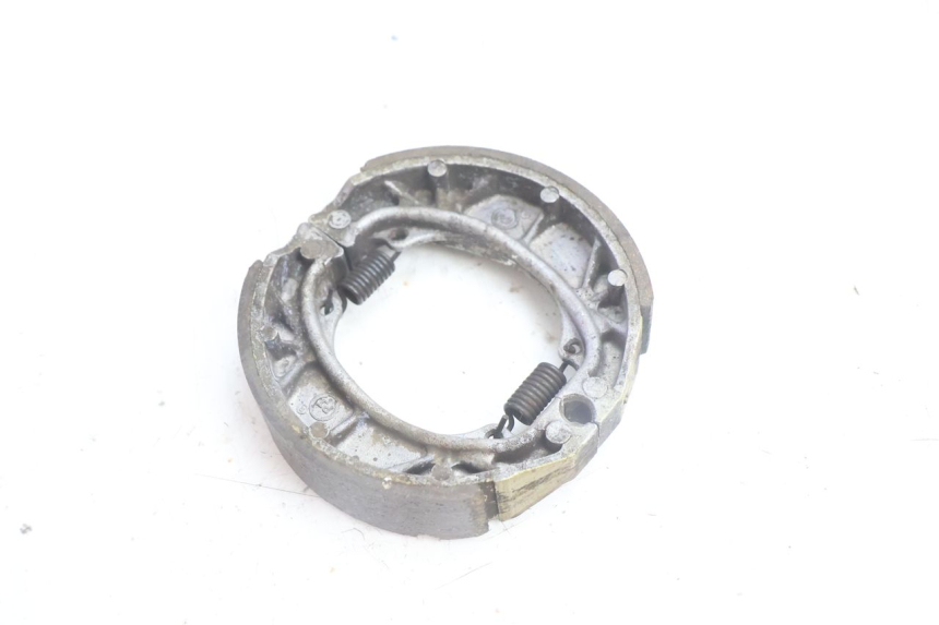 photo de BRAKE SHOES JM MOTORS SANTANA EVO 50 (2024 - 2026) - Zoom on usage condition