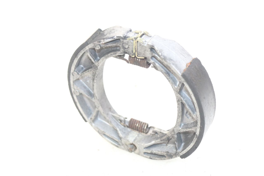 photo de BRAKE SHOE APRILIA SCARABEO 100 (2003 - 2012) - Zoom on usage condition