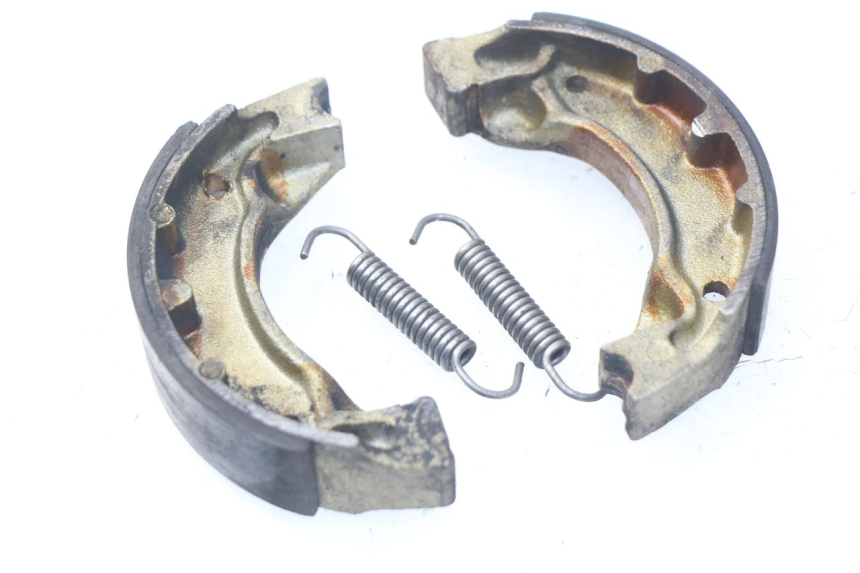 photo de BRAKE SHOES MBK STUNT NAKED 50 (2004 - 2018) - Component detail