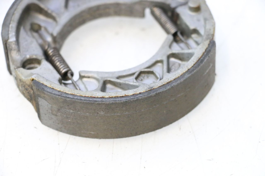 photo de BRAKE SHOES MBK STUNT NAKED 50 (2004 - 2018) - Zoom on usage condition