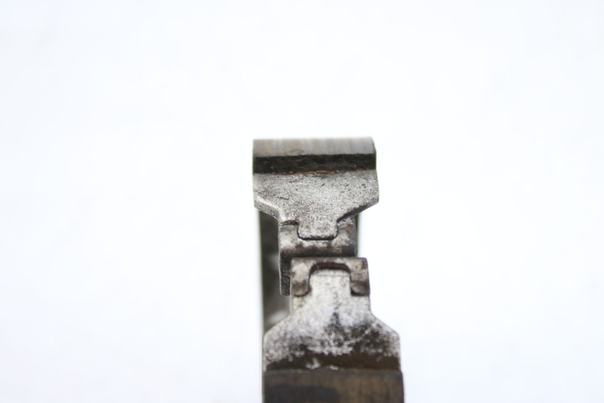 photo de BRAKE SHOE PEUGEOT SV 125 (1991 - 1994) - Technical close-up