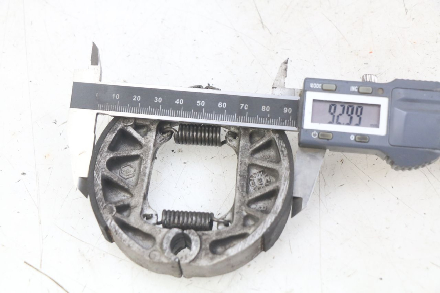 photo de BRAKE SHOE PIAGGIO TYPHOON 50 (1993 - 1999) - Component detail