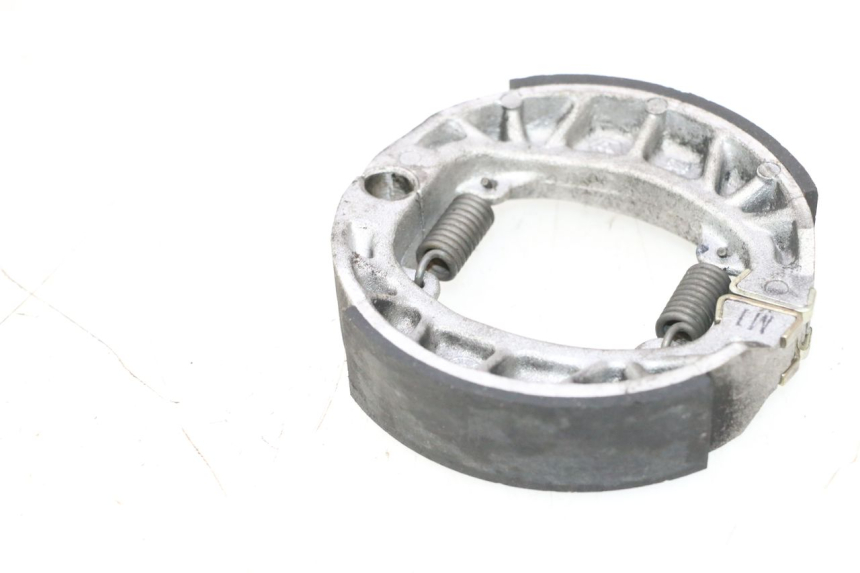 photo de BRAKE SHOES PIAGGIO TYPHOON 50 (2000 - 2009) - Zoom on usage condition