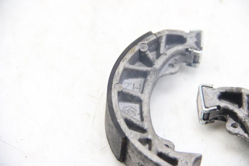 photo de BRAKE SHOE PIAGGIO ZIP 4T 50 (2018 - 2020) - Component detail