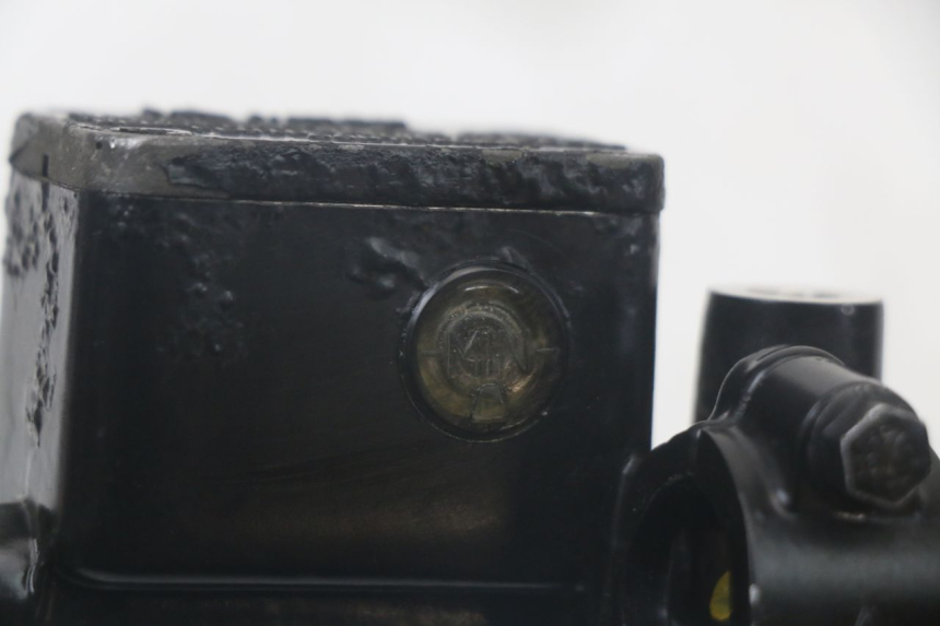 photo de FRONT BRAKE MASTER CYLINDER QUADRO 3D S 350 (2013 - 2018) - Fixing points details