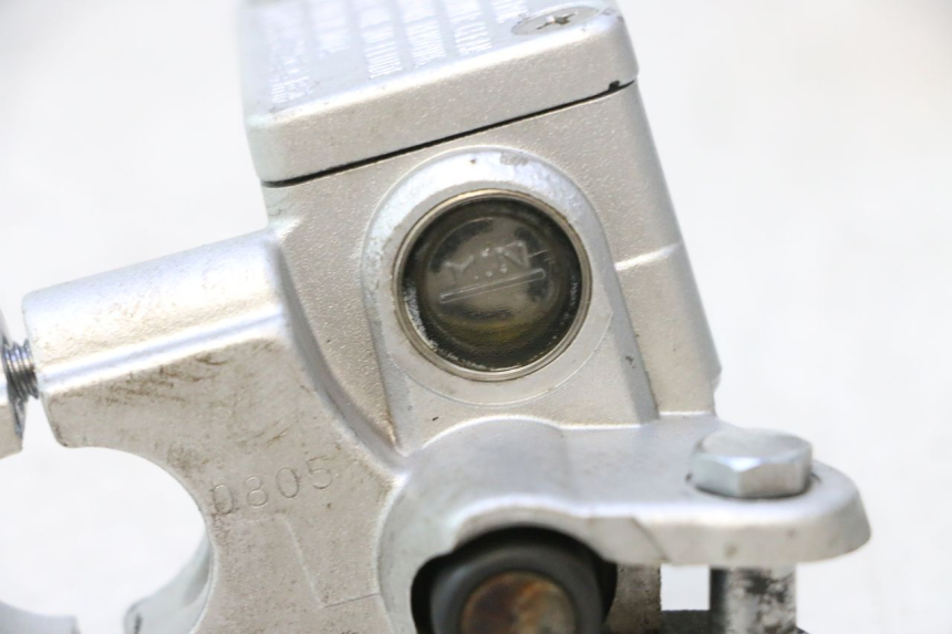 photo de FRONT BRAKE MASTER CYLINDER KYMCO AGILITY 16+ 4T 50 (2018 - 2023) - Zoom on usage condition
