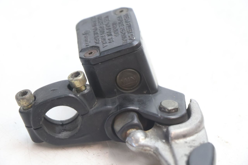 photo de FRONT BRAKE MASTER CYLINDER MBK BOOSTER ROCKET 50 (1995 - 1998) - Technical close-up