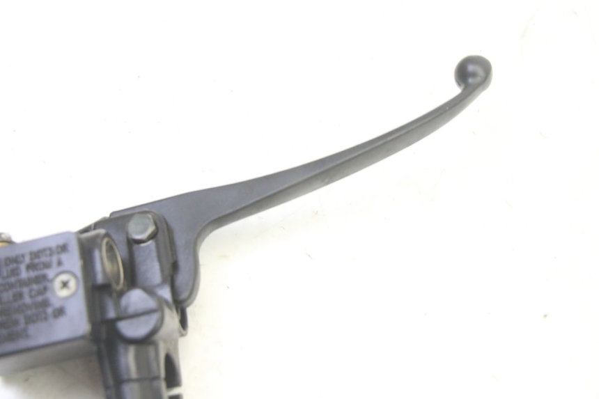 photo de FRONT BRAKE MASTER CYLINDER MOTRON BREEZY 4T 50 (2021 - 2025) - Zoom on usage condition