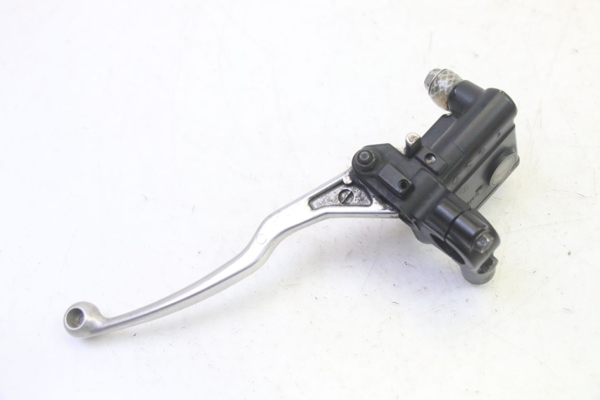 photo de FRONT BRAKE MASTER CYLINDER SUZUKI BURGMAN 125 (2007 - 2014) - Surface and material condition