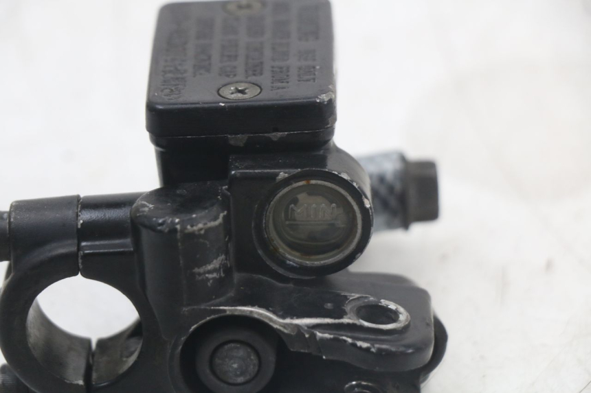 photo de FRONT MASTER CYLINDER YAMAHA BW'S BWS 125 (2010 - 2013) - Product overview