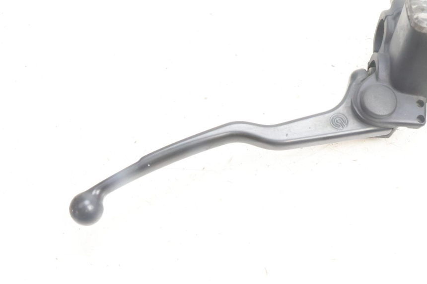 photo de FRONT BRAKE MASTER CYLINDER BMW C1 125 (2000 - 2003) - Technical close-up