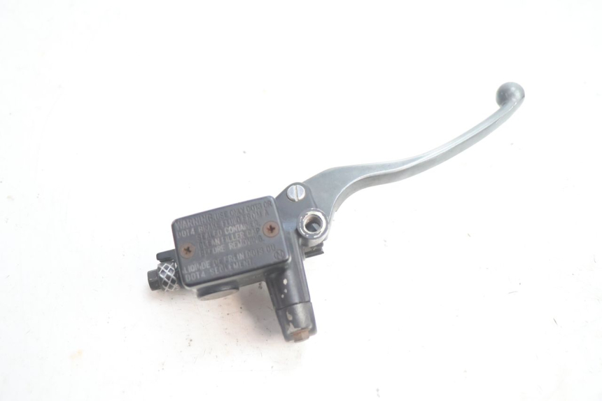 photo de FRONT BRAKE MASTER CYLINDER HONDA CB TWO FIFTY 250 (1991 - 2002) - Main view