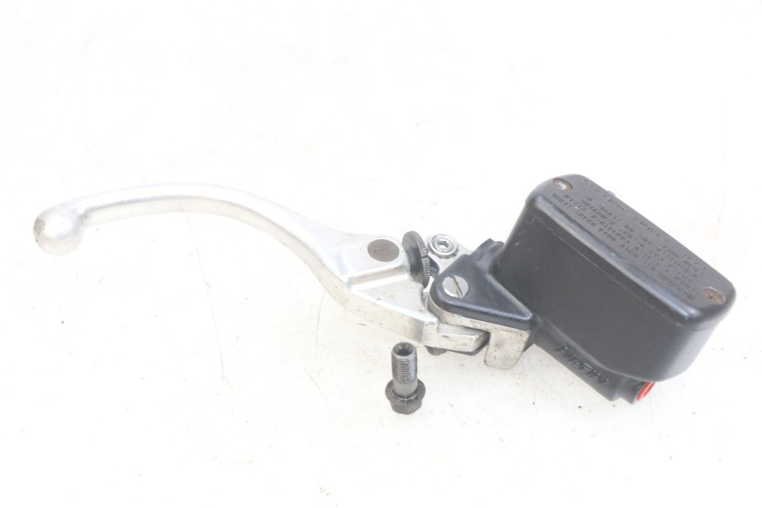 photo de FRONT MASTER CYLINDER HONDA CBR F SC25 1000 (1989 - 1992) - Main view