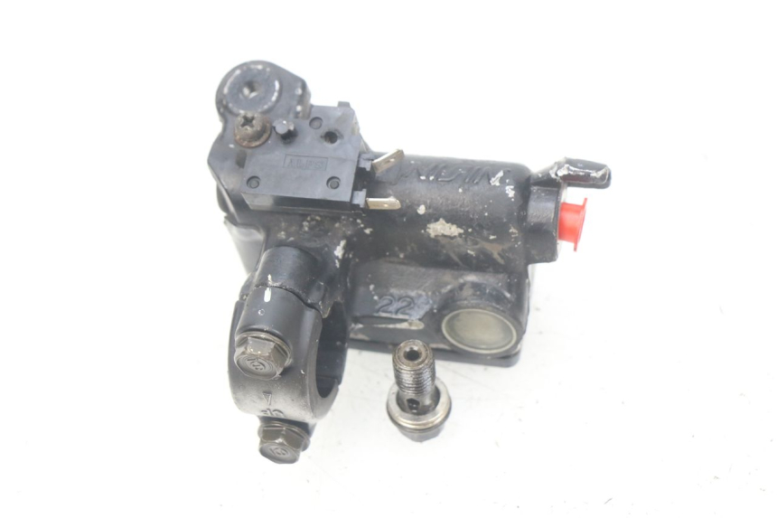 photo de FRONT BRAKE MASTER CYLINDER HONDA CBR R 125 (2003 - 2006) - Component detail