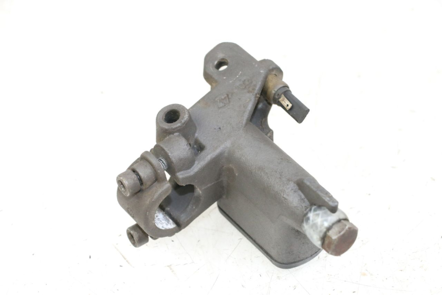 photo de FRONT BRAKE MASTER CYLINDER SHERCO CITY CORP 125 (2003 - 2007) - Zoom on usage condition