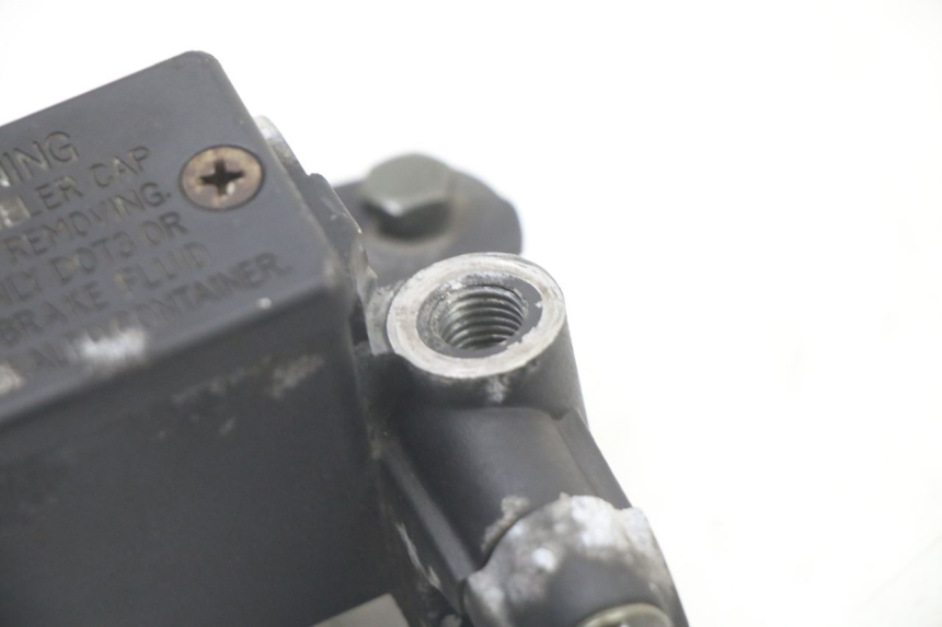 photo de FRONT BRAKE MASTER CYLINDER PEUGEOT CITYSTAR 2T 50 (2018 - 2021) - Zoom on usage condition