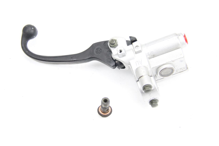 photo de FRONT BRAKE MASTER CYLINDER JMSTAR CJ12M 125 (2005 - 2007) - Zoom on usage condition