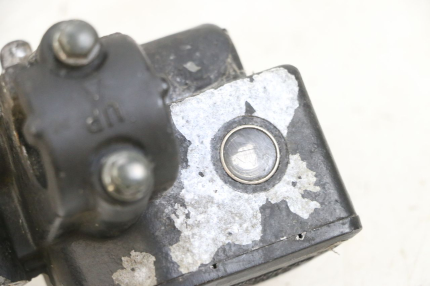 photo de FRONT BRAKE MASTER CYLINDER KSR CODE 125 (2018 - 2020) - Zoom on usage condition